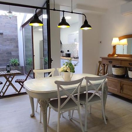 Casabala - Near The Beach And Barcelona Center บาดาโลนา ภายนอก รูปภาพ