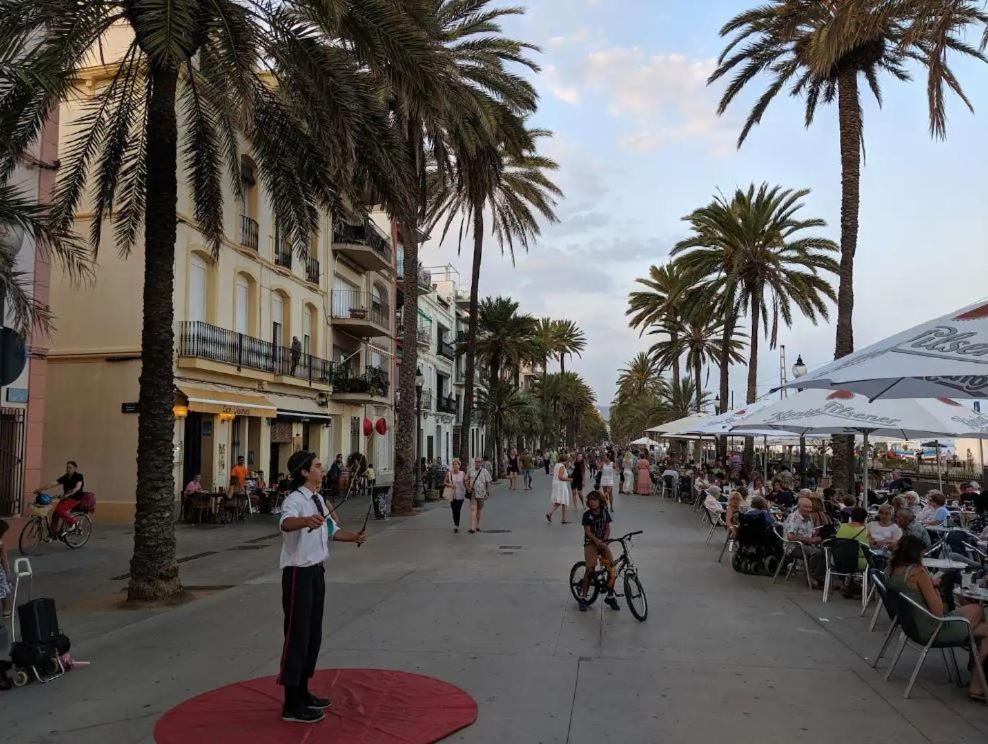 Casabala - Near The Beach And Barcelona Center บาดาโลนา ภายนอก รูปภาพ
